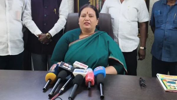 ஒன்னும் பிரச்சினையில்ல..அமித்ஷாகிட்ட பேசிட்டேன்! வெயிட் பண்ண சென்னார்! சிரிக்காமல் பேசிய ஜெயலட்சுமி