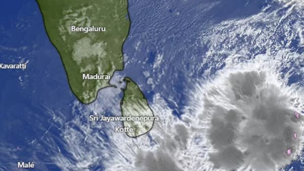 கிளைமேட்டே மாறியாச்சு! புதுக்கோட்டை உட்பட 5 மாவட்டங்களில் மழை! 9 துறைமுகங்களில் புயல் கூண்டு ஏற்றம்