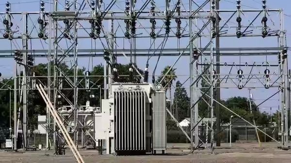 தேனியில் வெலவெலக்க வைத்த வீட்டு விசேஷம்.. மின்வாரியத்தில் இருந்து பறந்த வார்னிங்