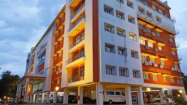 அரசு பள்ளிகளில் காலியாக உள்ள பணியிடங்கள்.. டிஆர்பி அறிவிப்பு... முதல்வருக்கு ஆசிரியர்கள் கோரிக்கை