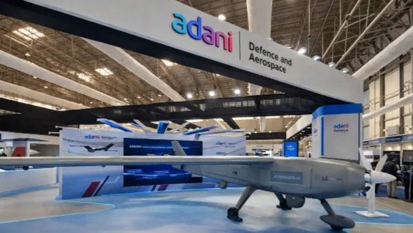 இந்தியாவில் ஹெலிகாப்டர் உற்பத்தி.. அதானி- லியோனார்டோ இடையே உருவான முக்கியமான பார்ட்னர்ஷிப்