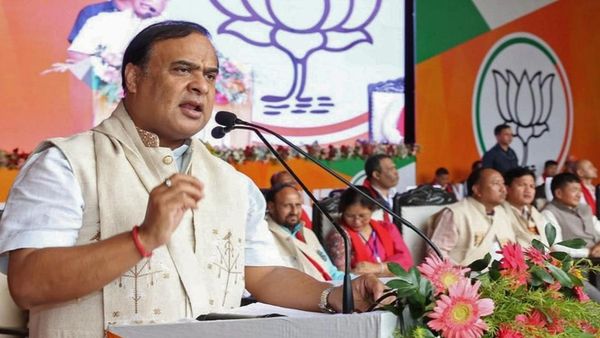 முஸ்லிம் இளைஞர்களை சுடுவது போல் வீடியோ.. அசாம் முதல்வரை நீக்க வேண்டும்.. எஸ்டிபிஐ