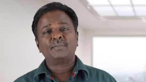 காங்கிரஸ் எனும் தலைவலியை கழட்டி விட திமுகவிற்கு இதுதான் சரியான வாய்ப்பு.. ப்ளூ சட்டை மாறன் பதிவு