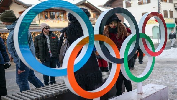 அப்போ அங்க கேம் விளையாட போகல! ஒரே வாரத்தில் ஒலிம்பிக்ஸில் காலியான 10,000 ஆணுறைகள்! பதறிய ஆபீசர்ஸ்!