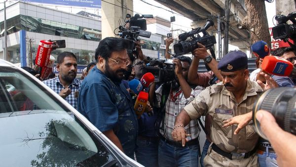 Jayaram: சபரிமலை தங்கம் திருட்டு வழக்கு.. அமலாக்கத்துறை முன் ஜெயராம் ஆஜர்.. கிடுக்கிப்பிடி விசாரணை