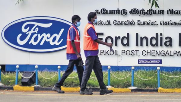 மீண்டும் தமிழ்நாட்டுக்குள் என்ட்ரி கொடுக்கும் ஃபோர்டு.. 5 ஆண்டுகளுக்குப் பிறகு வேற லெவல் வருகை!