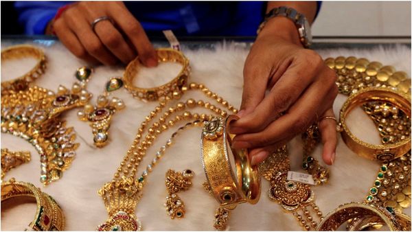 தமிழக அரசு கேட்ட நகைக்கடன் லிஸ்ட்? விரைவில் பெண்களுக்கு ஹேப்பி நியூஸ்!