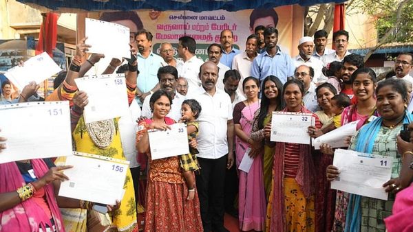 நரிக்குறவர் இன மக்களுக்கு ரூ.18 கோடி வீட்டுமனை பட்டா.. வாழ்க்கையில் திருப்பம்.. அரசு ஸ்வீட் நியூஸ்