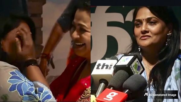 நடிகை ராதிகாவை கட்டியணைத்து கதறி அழுத தங்கச்சி நிரோஷா… தியேட்டர் வாசலில் நடந்த சம்பவம்!