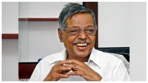 தமிழ்நாடு எதிர்பாராத டிவிஸ்ட்.. புதிய கட்சி தொடங்கும் பண்ருட்டி ராமச்சந்திரன்.. பெயர் தெரியுமா