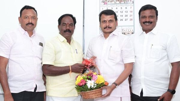 செந்தில் பாலாஜியின் ஆட்டம் ஆரம்பம்..கரூரில் அதிமுக முக்கிய பிரபலத்தை சத்தமே இல்லாமல் திமுகவில் இணைத்தார்