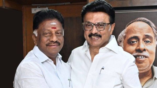 OPS in TN History: தமிழக அரசியல் வரலாற்றில் இதுவே முதல் முறை! திமுகவில் ஓபிஎஸ்!