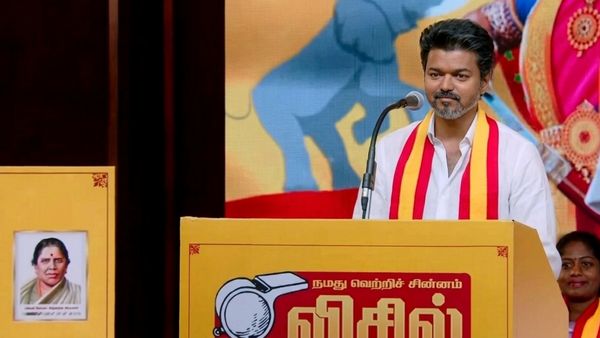 நீட் கோச்சிங் கொடுக்கும் பள்ளிக்கு.. ரூ.20 கோடி கடன் கொடுத்த விஜய்? வெளியான ஷாக் தகவல்!