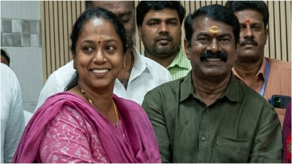 ஒரு சதுர அடி வெறும் ரூ.4.5.. மொத்தம் 25 ஏக்கர்! சீமான் தன் மனைவிக்கு வாங்கிய சொத்து! இடிக்குதே!