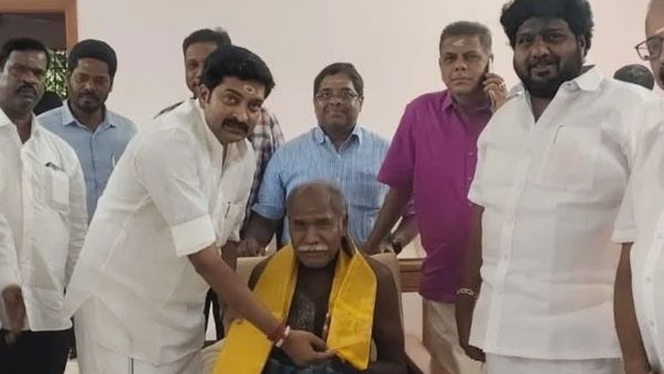 கடைசி நேரத்தில் ‘ட்விஸ்ட்’.. கூட்டணி கட்சியான NR காங்கிரஸில் இணைந்த புதுச்சேரி அதிமுக மாநில நிர்வாகி