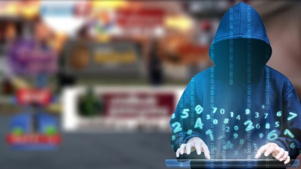 எலே பேதில போவ.. அச்சு அசலா சேனல்களின் டூப்ளிகேட் அக்கவுண்ட்.. தவெக விர்ச்சுவல் வாரியர்ஸ் விபரீதம்!