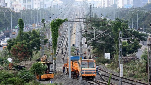 முடிவுக்கு வரும் 17 ஆண்டுகால காத்திருப்பு! இன்று வேளச்சேரி - பரங்கிமலை பறக்கும் ரயில் ரூட்டில் சோதனை