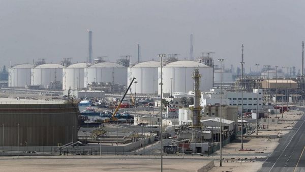 இந்தியாவுக்கு புது பிரச்சனை.. கத்தாரை விடாமல் தாக்கும் ஈரானால் தலைவலி.. போன் போட்ட மோடி.. பின்னணி