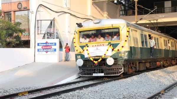 தாம்பரத்தில் இருந்து வேளச்சேரி மயிலாப்பூர் வழியாக கடற்கரைக்கு ரயில்கள்.. ரயில்வேக்கு பறந்த கோரிக்கை