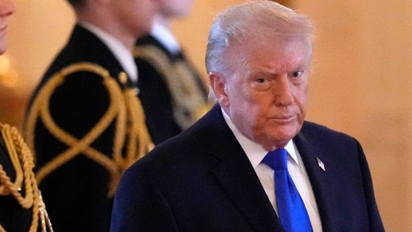 வேகமாக காலியாகும் அமெரிக்க ஆயுதங்கள்! கையை பிசையும் டிரம்ப்! வெள்ளை மாளிகை போட்ட அதிரடி உத்தரவு