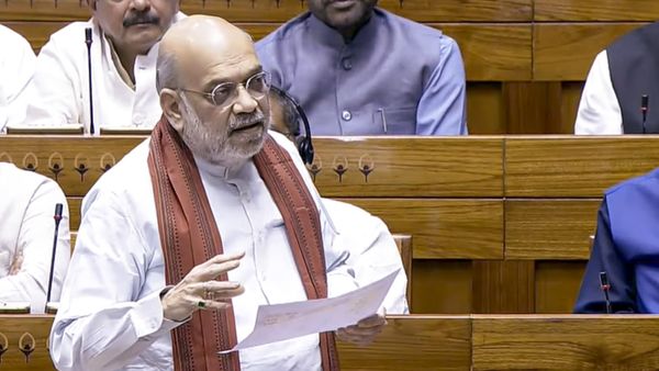 மகளிர் இட ஒதுக்கீடு மசோதாவை தொகுதி மறுசீரமைப்பு உடன் இணைத்து ஏன்! அமித் கொடுத்த விளக்கம்