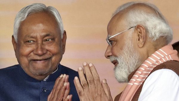 முதல்வர் பதவியை பிடுங்கிய பிறகும் இப்படியா! நிதிஷுக்கு அதிர்ச்சி கொடுத்த பாஜக.. ஜனாதிபதி மூலம் செக்