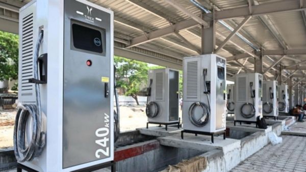 பைக் பேட்டரியை மாற்ற வேண்டிய அவசியமே வராது.. இந்த 3 விஷயங்களை மட்டும் செய்யுங்க!