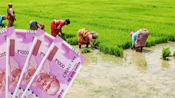 கூட்டுறவு வங்கி பயிர்க்கடன் தள்ளுபடி.. 5 ஏக்கர் நிலம் கடன் ரத்து உட்பட தலைவர்களின் பிராமிஸ் சாத்தியமா