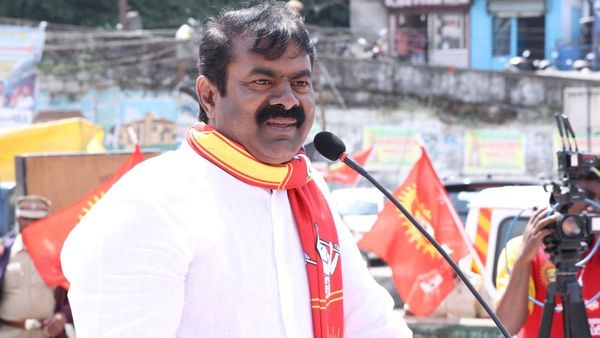 “எனக்கு ஓட்டு போட்டா போடு.. இல்லைனா போ.. தெம்பு இருக்கிறவர நின்னு கத்தி செத்துக்கூட போவேன்” - சீமான்