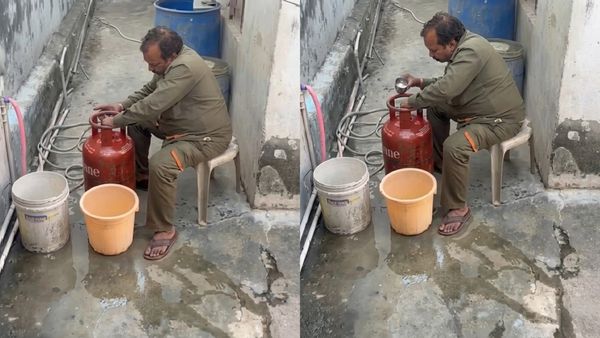 கேஸ் சிலிண்டர் தட்டுப்பாடு... தண்ணீர் ஊற்றி சரி செய்யும் டெலிவரி ஊழியர்! கொடுமையை பாருங்க!