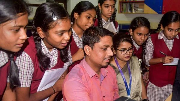 SSLC Exam results: தமிழகத்தில் 10ஆம் வகுப்பு தேர்வு முடிவுகள் எப்போது வெளியாகிறது? எப்படி பார்ப்பது?