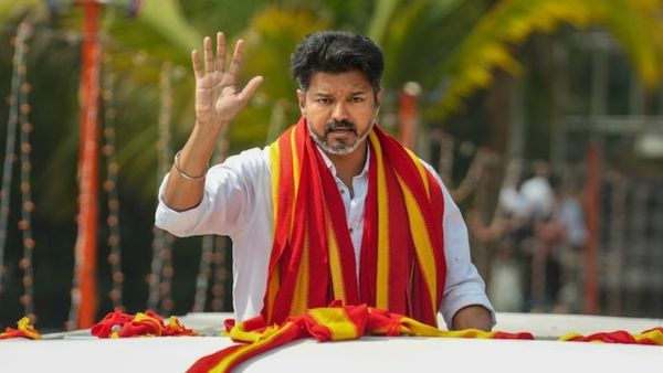 பெரம்பலூர், திருச்சி கிழக்கு.. இரண்டிலும் தோல்விதான்.. கோட்டை விடப்போகிறார் விஜய்.. நக்கீரன் சர்வே