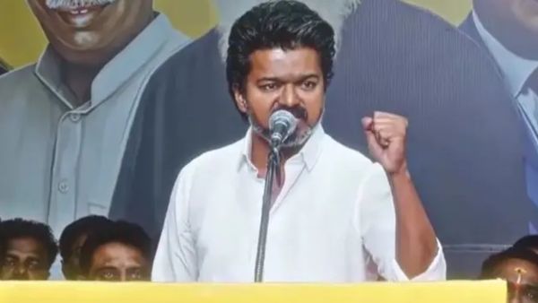 அதே டெய்லர்.. அதே வாடகை.. விஜய் காஸ்ட்யூமில் தவெகவினர்.. தேர்தலுக்கு சம்பவம்