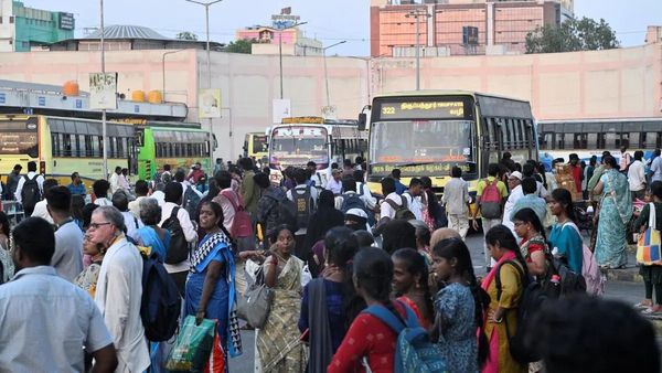போய் வரவா... எலக்சன் முடிஞ்சு போச்சு கிளம்புங்க! சென்னைக்கு படையெடுக்கும் மக்கள்! ஸ்பெஷல் ஏற்பாடு!