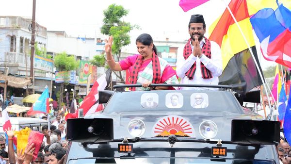 பிரிட்ஜை விடுங்க! ரூ 8000 கூப்பனில் பெரிய கிரைண்டரை வாங்குங்க! சுய தொழில் செய்ங்க! கனிமொழி ஐடியா