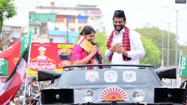 Jayalalitha: நானும் ஜெயலலிதாவும் சர்ச் பார்க் பள்ளியில்தான் படித்தோம்! மணப்பாறையில் கனிமொழி பேச்சு