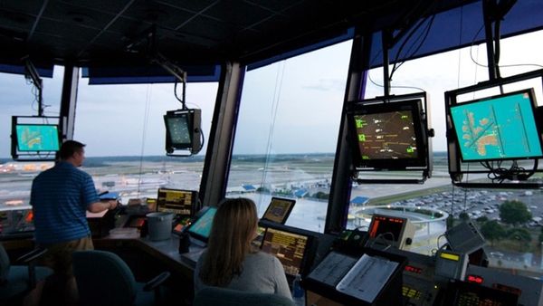 1.4 கோடி வரை சம்பளம்.. வீடியோ கேம் விளையாட தெரிந்தால்.. அமெரிக்காவில் லட்டு மாதிரி வேலை