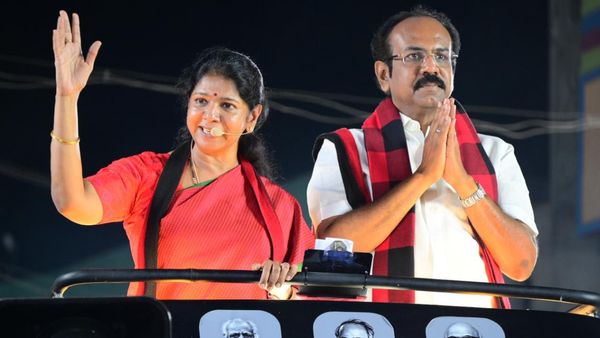 ரூ.8 ஆயிரத்துக்கான கூப்பன் என அறிவித்தது இதற்காகத்தான்.. கனிமொழி பிரசாரம்!