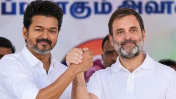 சி.ஜோசப் விஜய் எனும் நான்.. விஜய் பதவியேற்பு விழாவில் பங்கேற்கும் ராகுல் காந்தி