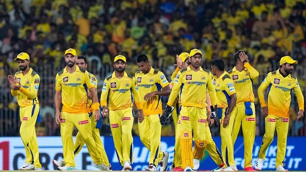 உடைந்தது சிஎஸ்கே ரசிகர்கள் கனவு.. டெல்லிக்கு எதிரான போட்டிக்கு முன் வந்த ஷாக் தகவல்!
