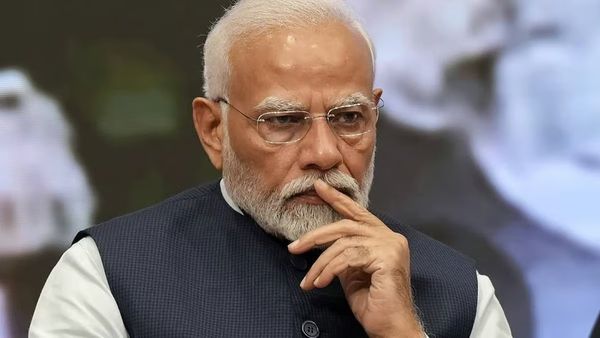 3 வருடமாக மக்கள் பணத்தில் குளிர்காய்ந்த அரசு நிறுவனம், இப்போ மட்டும் ஏன்? தீபக் கேள்வியால் அரசு ஷாக்