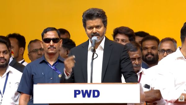 உங்க விஜய்.. பொய் வாக்குறுதி தர மாட்டேன்! சொன்னதை நிச்சயம் செய்வேன்! முதலமைச்சராக முதல் உரை!