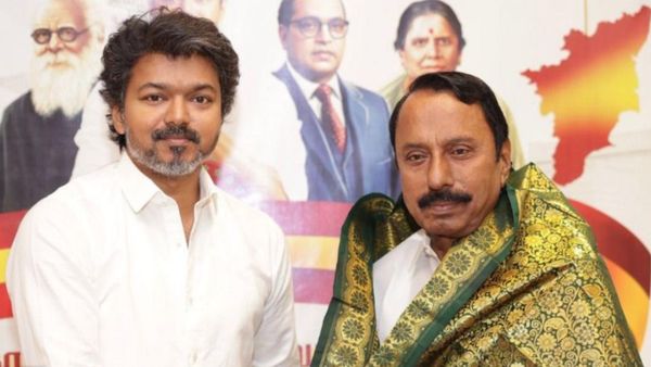 துணை முதல்வர்.. செங்கோட்டையனுக்கு ப்ரோமோஷன்! விஜய் வைத்திருக்கும் எதிர்பாரா கிஃப்ட்! செம ஹேப்பி!