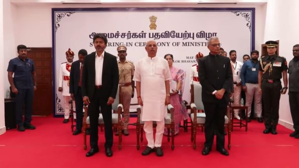 19 மாவட்டங்களுக்கு அல்வா கொடுத்த விஜய்! எம்எல்ஏ இருந்தும் அமைச்சர் இல்லை! கடுப்பில் நண்பா - நண்பீஸ்
