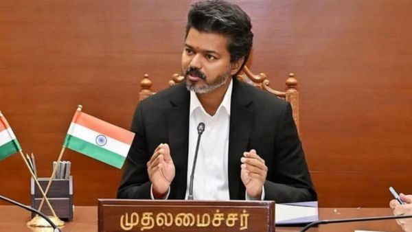 பள்ளிகள் திறப்பு எப்போது? வெயில் கொளுத்தி வரும் நிலையில் முதலமைச்சர் விஜய் முக்கிய ஆலோசனை!