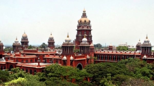 அரசு நிகழ்ச்சிகளில் முதலில் தமிழ்த்தாய் வாழ்த்து? மத்திய, மாநில அரசுகளுக்கு சென்னை ஐகோர்ட் உத்தரவு!