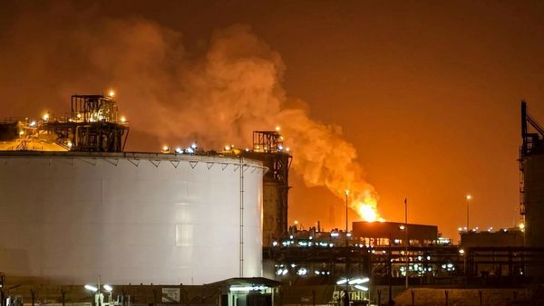 Qatar Gas Plant: கத்தார் தீவிபத்தில் நெல்லையை சேர்ந்த 3 பேர் பலி! யார் அவர்கள்?