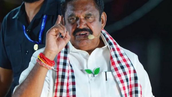 அந்த வலையில் மட்டும் மாட்டிக்காதீங்க.. எதிர்காலமே போயிடும்.. எடப்பாடி வார்னிங்.. என்ன ஆச்சு?