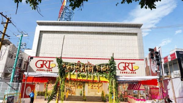 நம்பிக்கையின் பாரம்பரியத்தில்.. புதிய அத்தியாயம்! இப்போது இராஜபாளையத்தில் GRT ஜுவல்லர்ஸ்