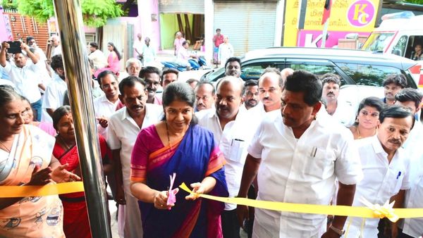 அதுக்கு நீங்கள் திமுகவுக்கு ஓட்டு போட்டிருந்திருக்கணும்? கனிமொழியின் பேச்சால் அதிர்ந்த பெண்!